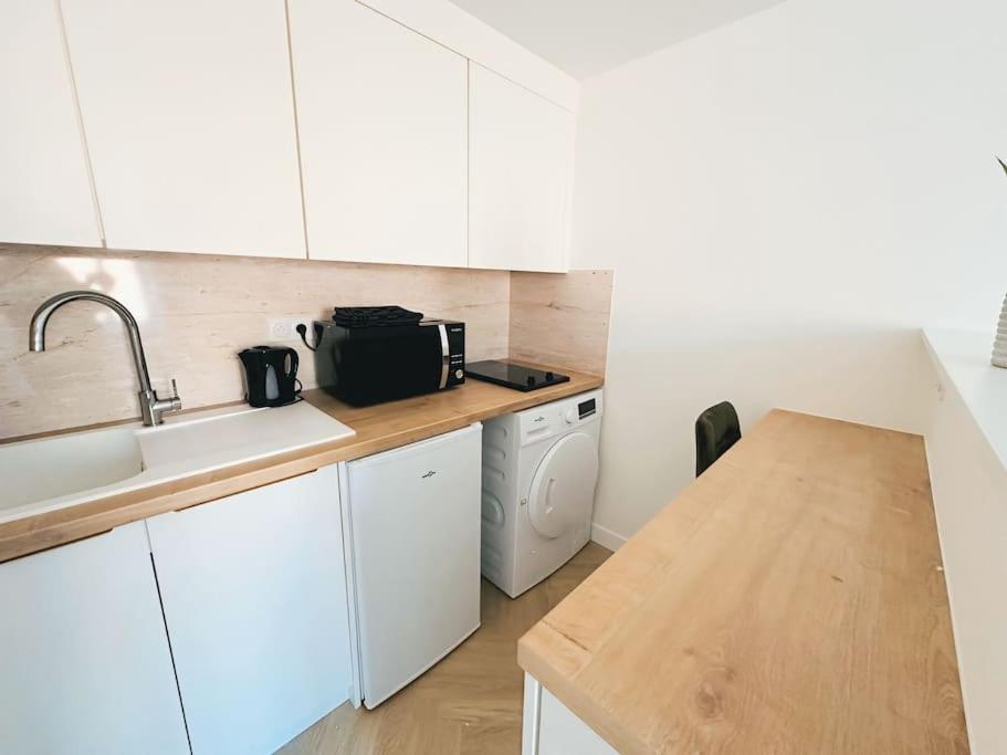 Pont-de-Veyle Le Studio - Cocon Scandinave - Parking Gratuit מראה חיצוני תמונה